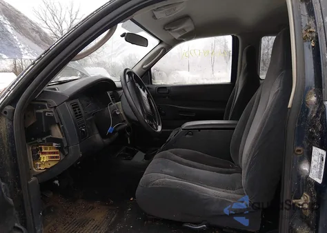 2002 Dodge Dakota from USA, damaged, VIN 1B7GL12X22S604601